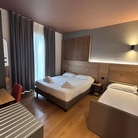 Arya By Mauro Hotel 3*