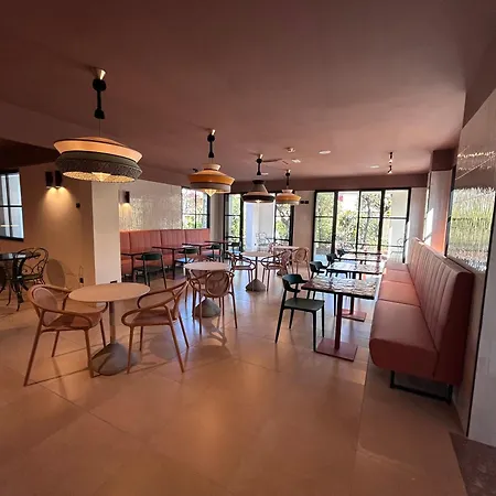 莫罗酒店 酒店 西尔米奥奈